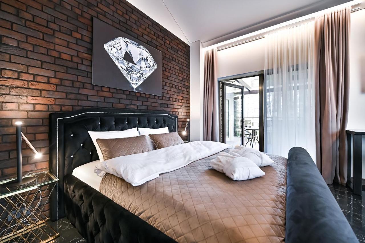 Diamond Sveciu Namai Aparthotel Kaunas Exterior photo