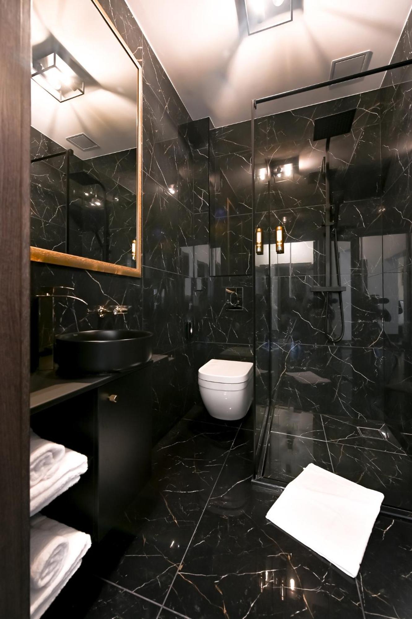 Diamond Sveciu Namai Aparthotel Kaunas Exterior photo